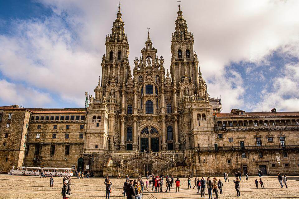 Santiago de Compostela, Galicia. Photo by Javier Álamo at Pixabay.