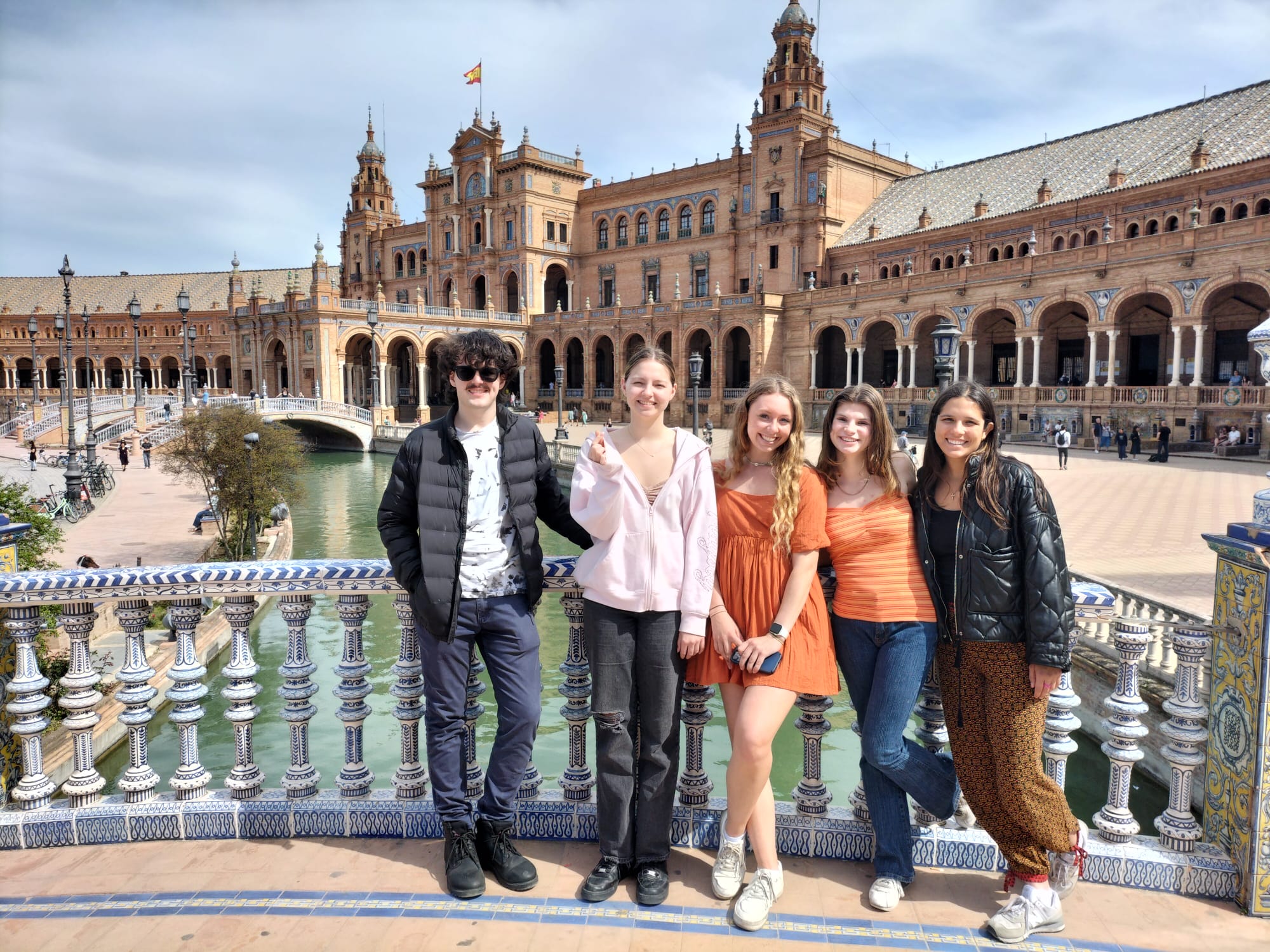 Alandis students in Plaza de España, Seville