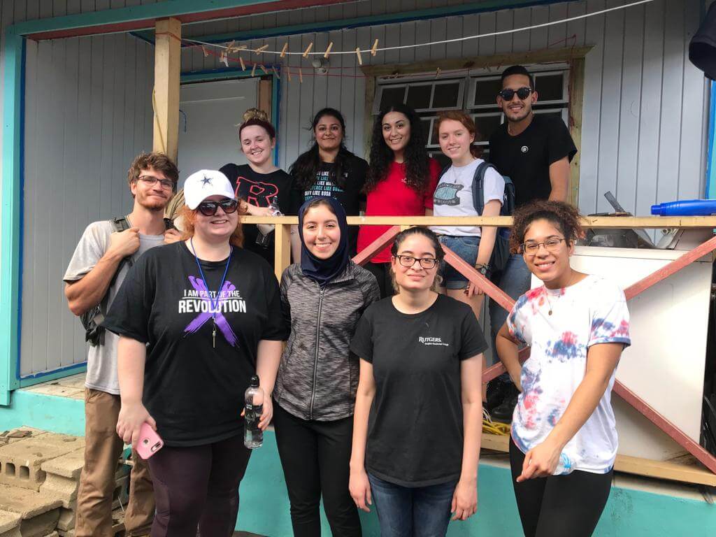 Alandis Students Doing Service Learning in San Juan, Puerto Rico 🇵🇷🤲