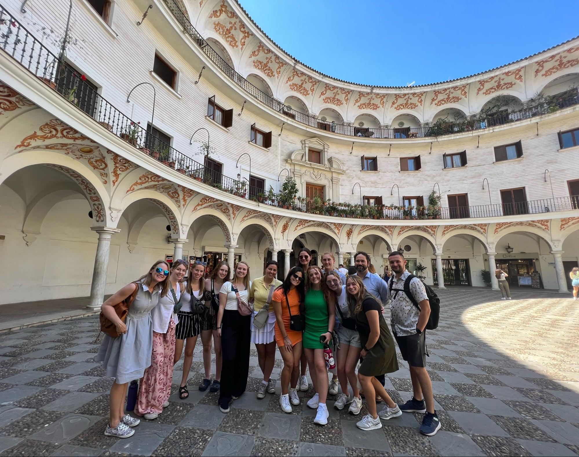 Alandis students visiting la Plaza del Cabildo in May 2023
